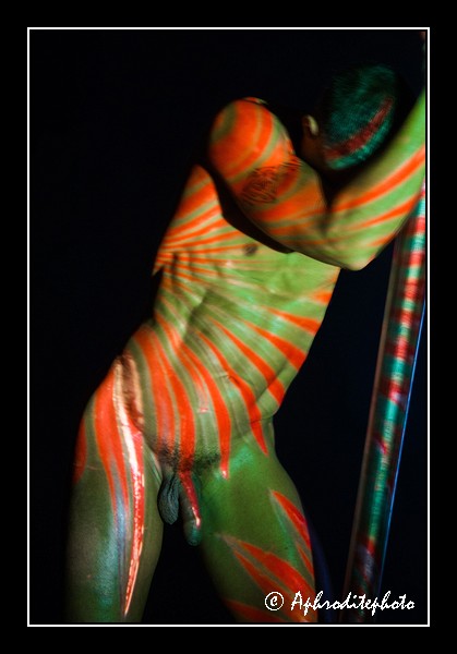 103 Body lightings men